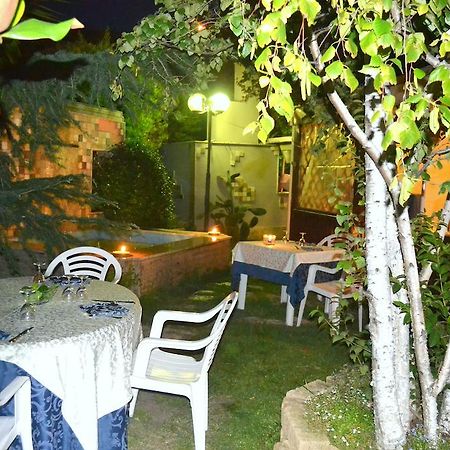 La Villa Dei Gourmets - Struttura Sanificata Foggia Exterior photo